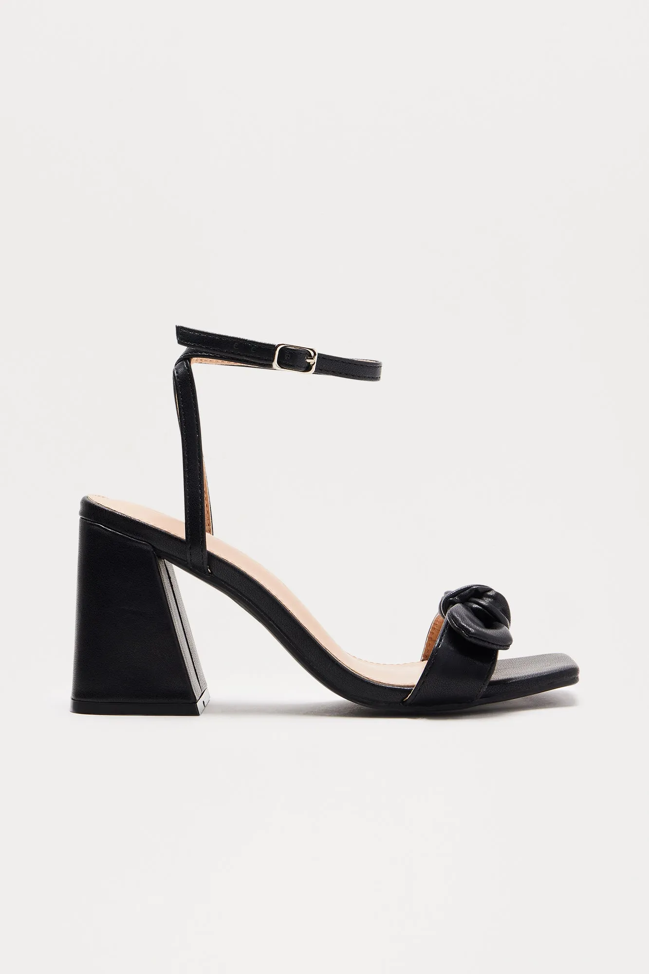 Allude Bow Heels - Black