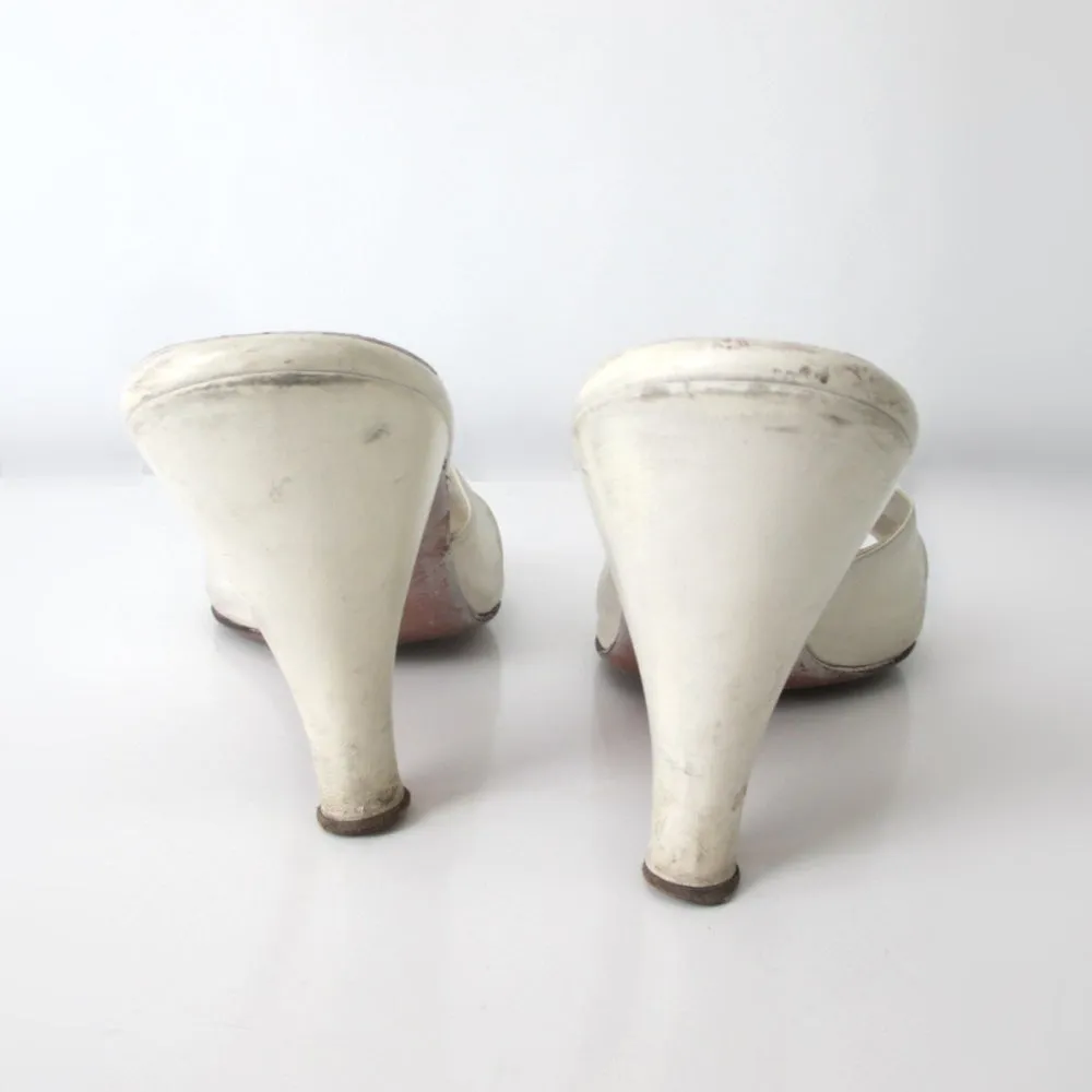 Vintage 50s White Springolator Heels Shoes 8.5